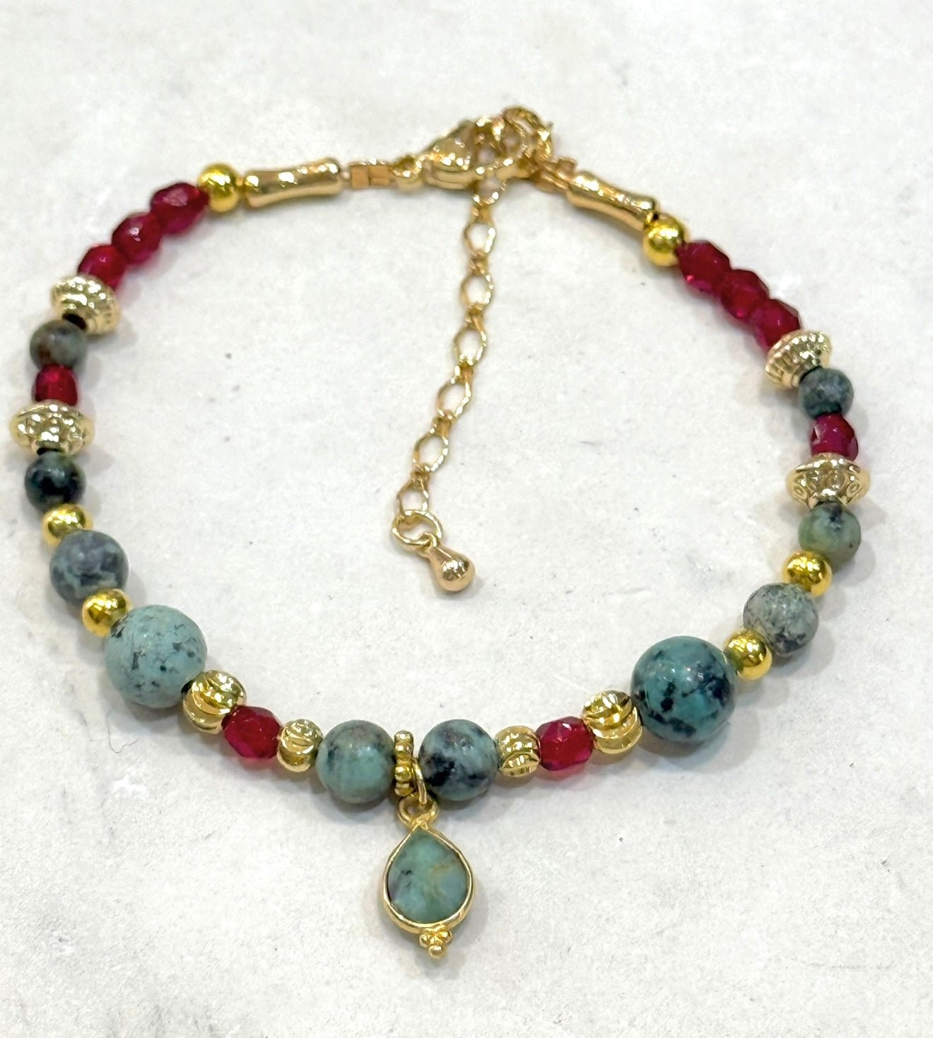 Bracelet plaqué or et turquoise africaine ARUN - Inès & Zoé