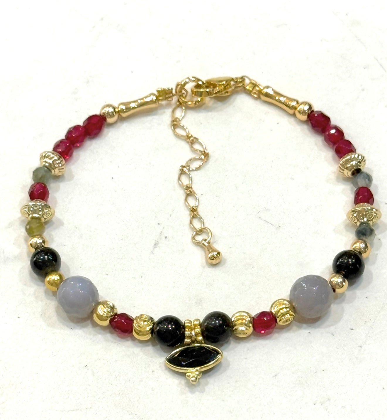 Bracelet plaqué or, tourmaline, labradorite et obsidienne ARUN - Inès & Zoé