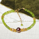 ESHA Bracelet en plaqué or avec pierres semi - précieuses Aventurine. - Inès & Zoé