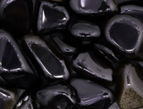 TOUT SAVOIR SUR LES PIERRES L’Obsidienne, ses bienfaits et vertus