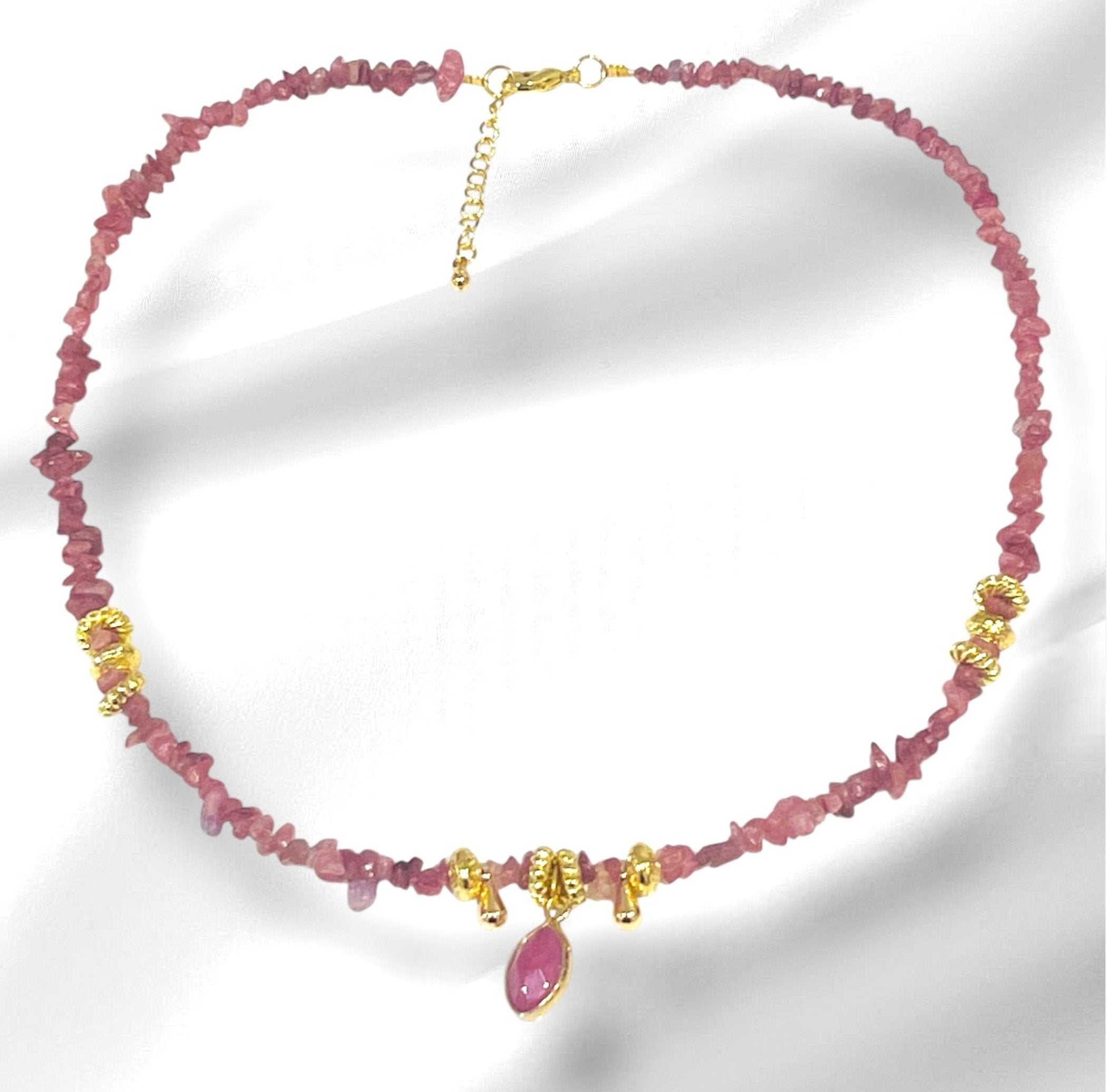 OMKAR collier plaqué or avec Pierres semi-précieuses Tourmaline.